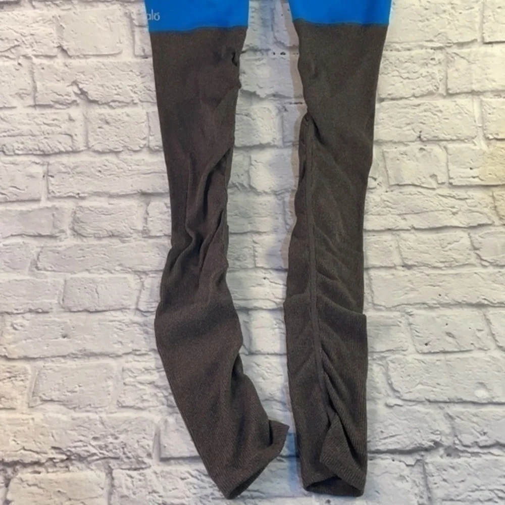 Alo Yoga Ice Goddess Ribbed Legging Blue Gray Extra Long Stretch Athletic Pants
